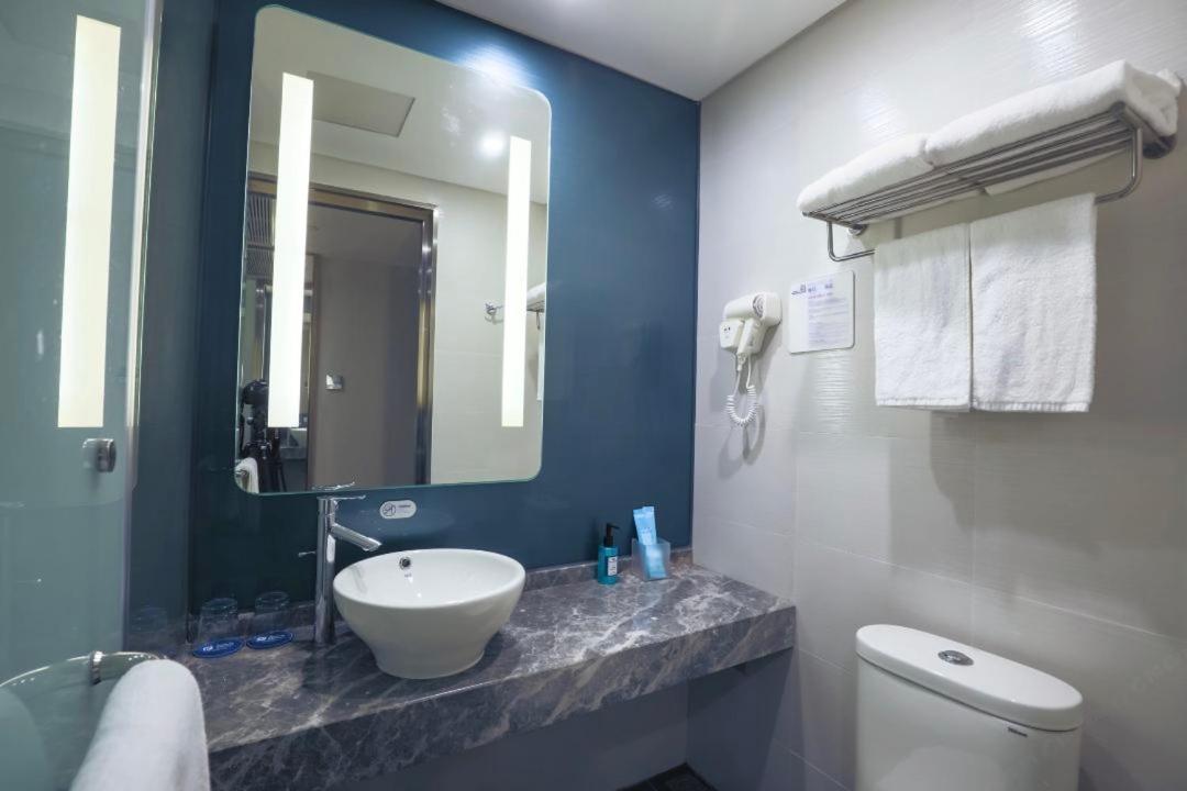 Holiday Inn Express - Xiamen City Center By Ihg Exterior photo